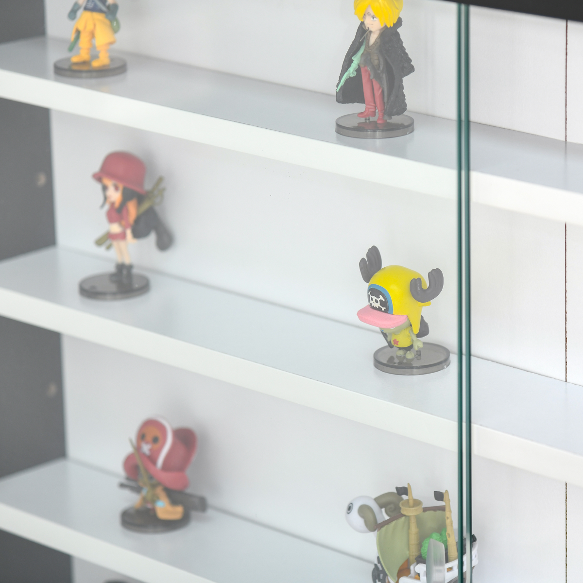 5-Tier Wall Display Shelf Unit Cabinet  Shelves Glass Doors Black/White